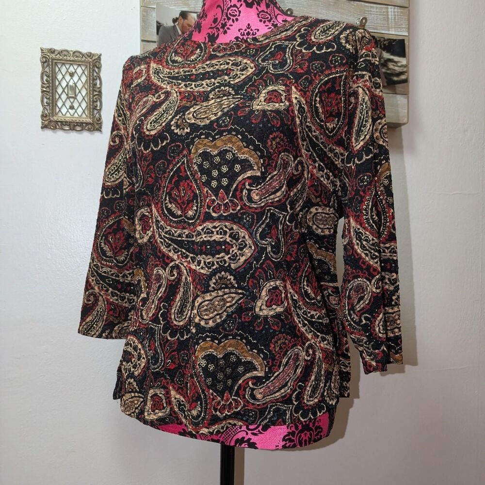 Women's Black and Red Paisley Print Blouse